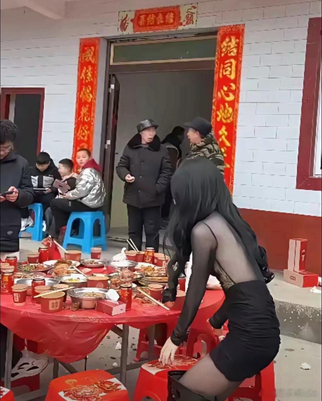 这样的女生，一般人不敢娶吧。