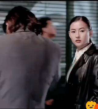 谢霆锋和张柏芝两个人看起来真是太般配了！他们年轻的时候简直就是神仙颜值。很可