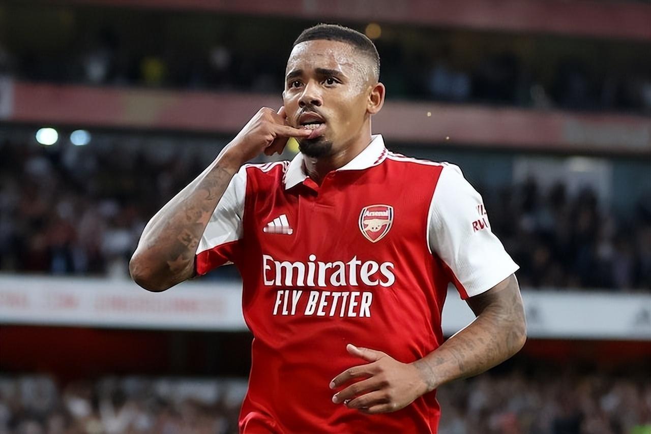 完美复仇！47％控球率，阿森纳却大胜。阿尔特塔改变战术，不玩传控，打了维拉一个措