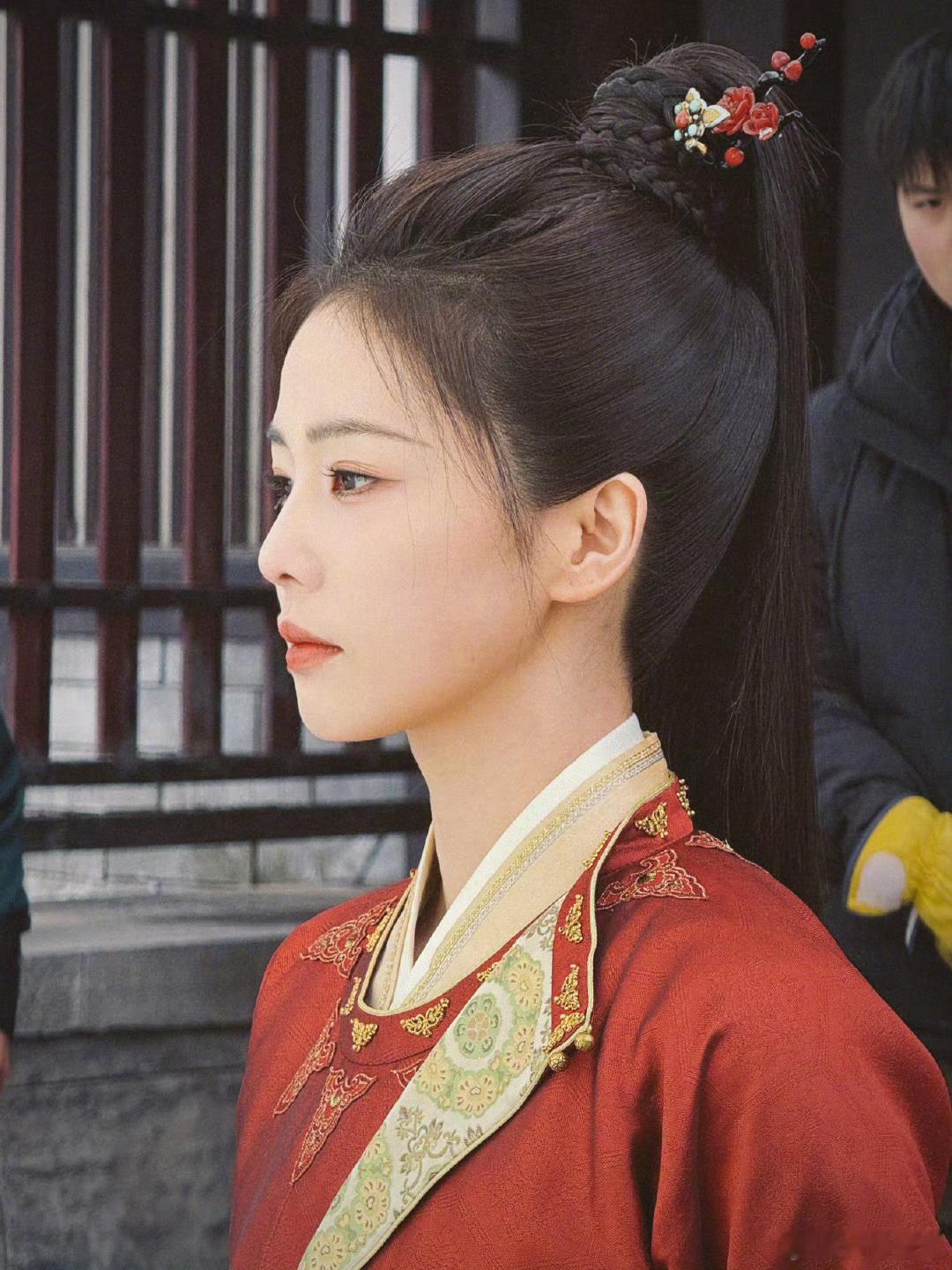 白鹿壁上花长文可以