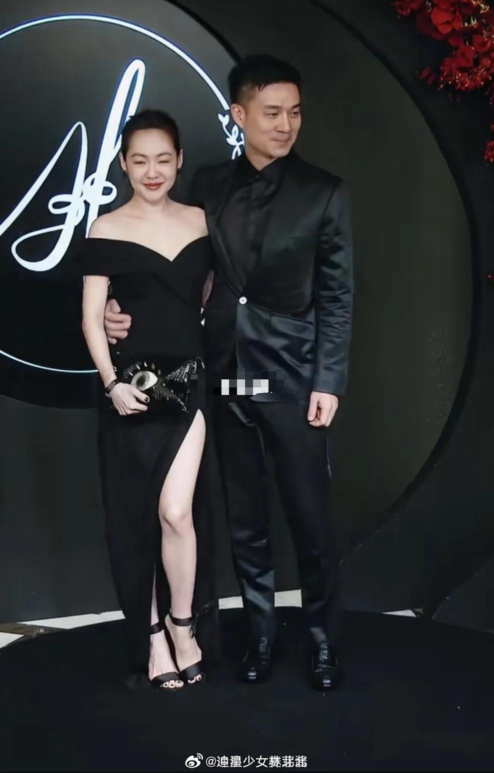 这俩口子，越来越相爱了。以前的流言蜚语，让她们更坚定婚姻。