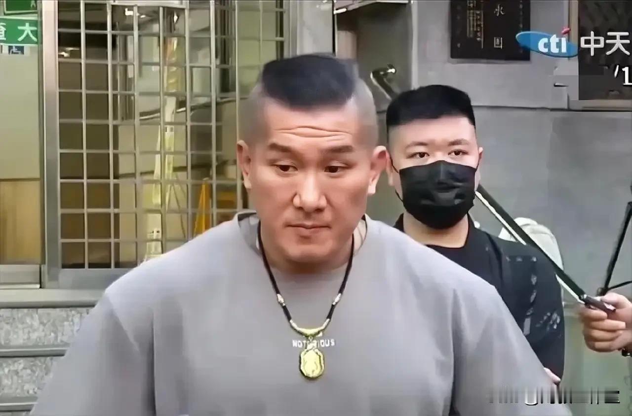 馆长因涉嫌“恐吓危害安全罪”，被新北地检署提起公诉！蔡正元3年6个月二审定案，柯