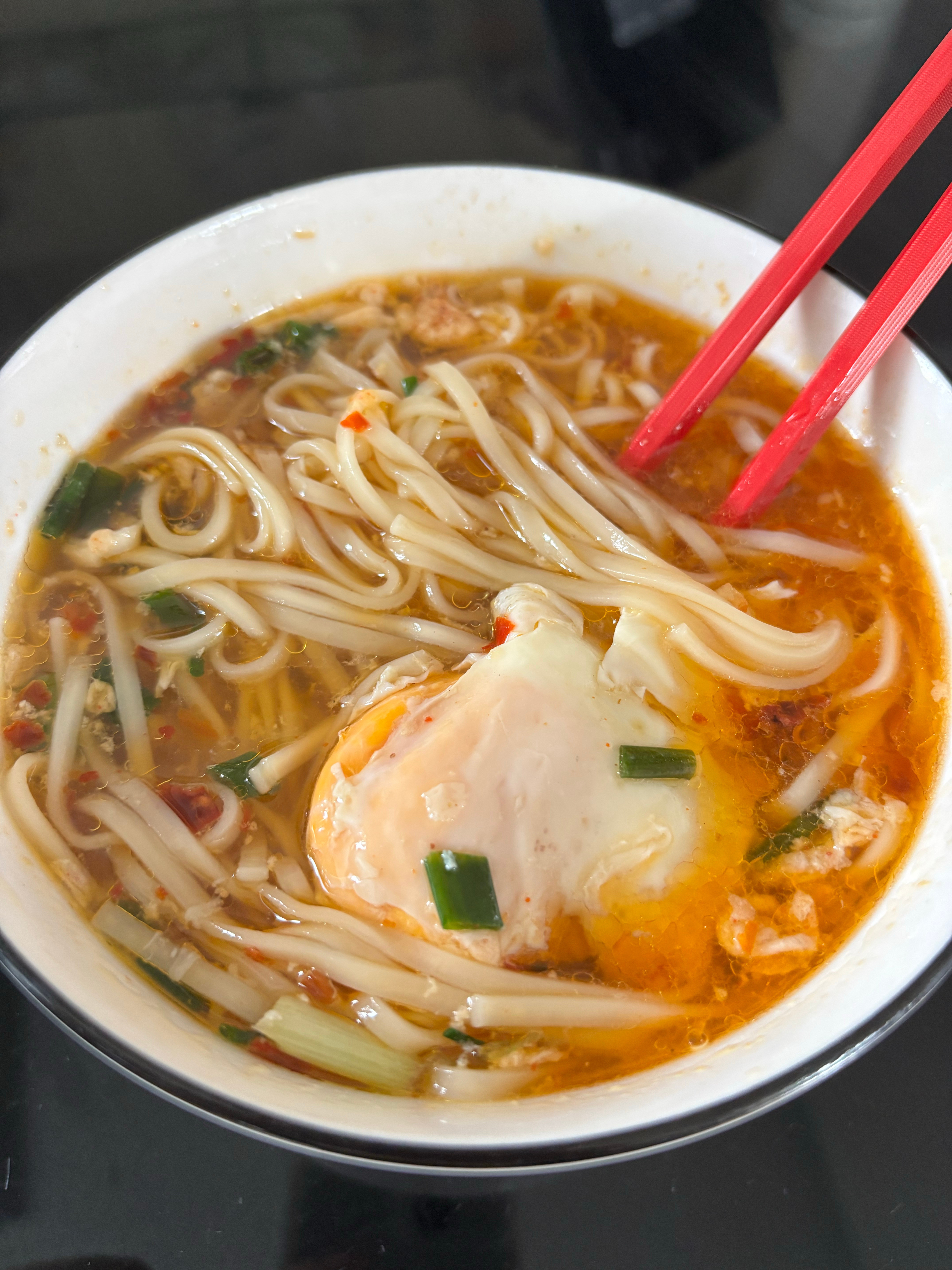 今早简单的来一份面条🍜你们吃了吗？