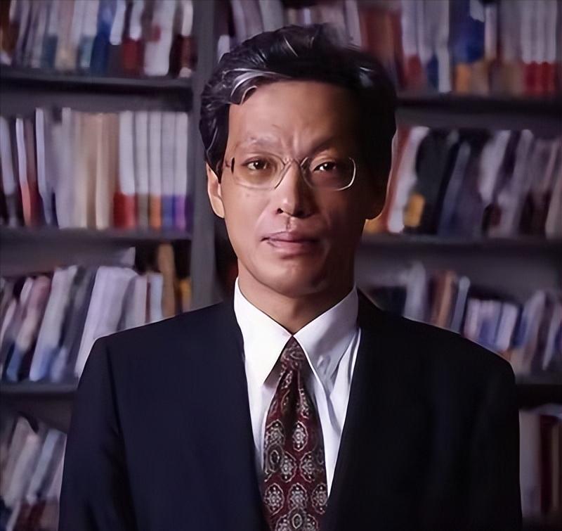 12月14日，日本著名学者山口二郎说了一句话，可彻底“点醒”日本民众，他说：“日