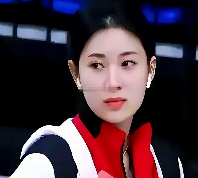 乒乓球选手王添艺退队两年，有人说国乒少了能吸引赞助的“好看选手”，但后来陈幸同、