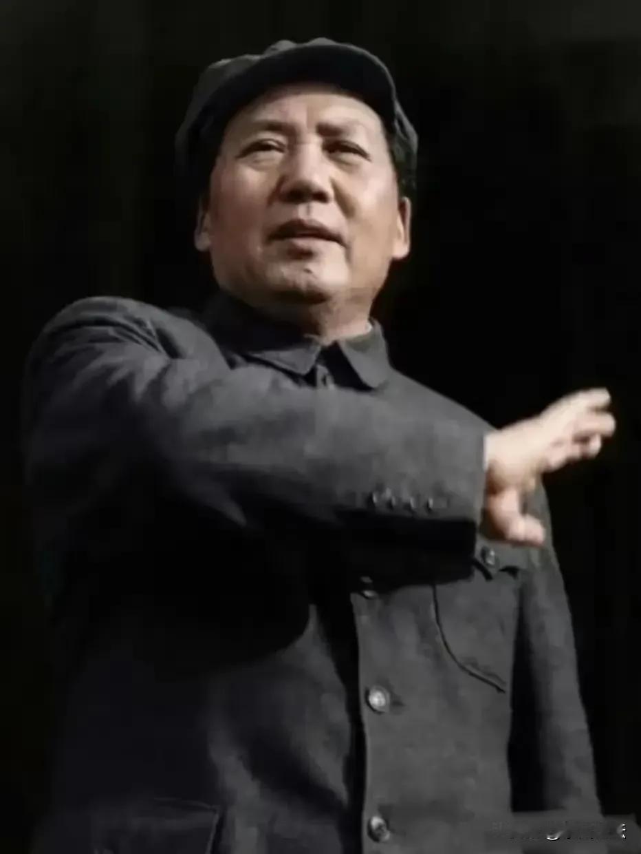毛主席仅仅用了5招，就把千疮百孔的新中国，变成了富强独立！至今我们仍然在享受着这
