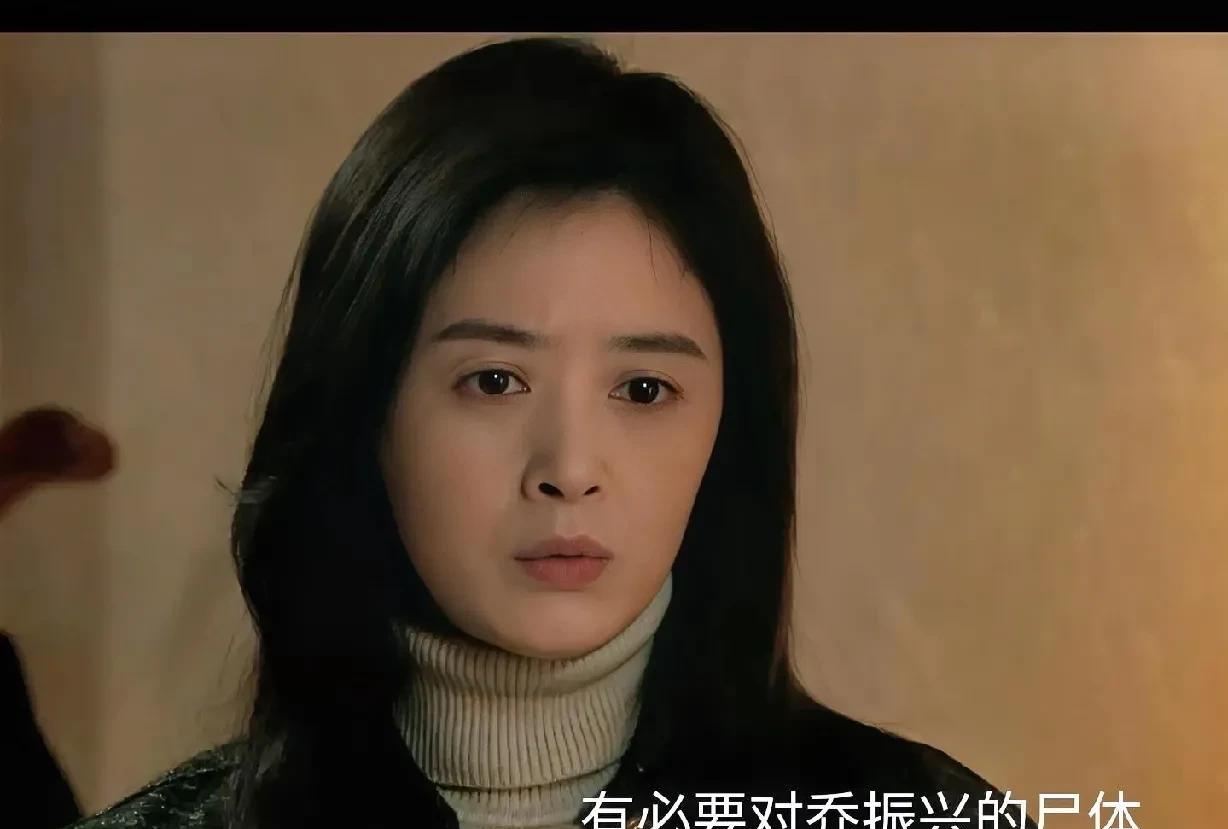 《以法之名》最新剧情：本可以对乔振兴进行二次尸检，却被提前火化。真的是聪明反被
