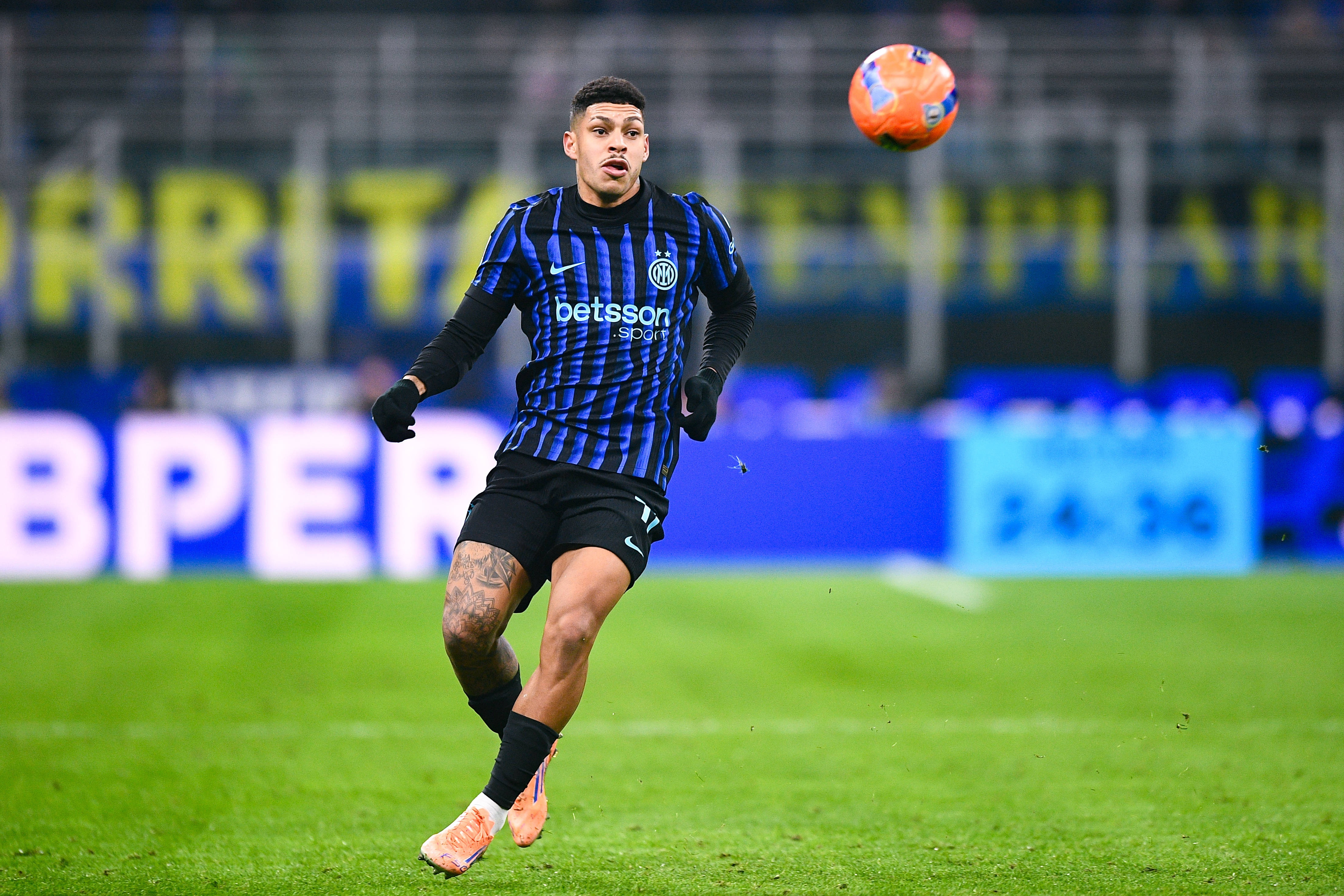 米体: 恩里克踢出灾难性的表现, 0-2落后他被换下之后国米连进6球