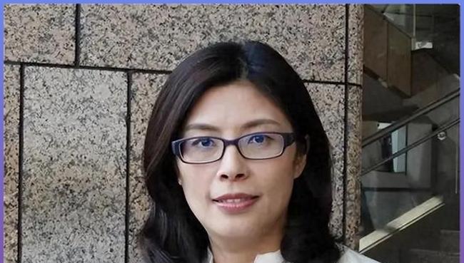 台湾正在竞选国民党主席的郑丽文说，请大陆的一些朋友不要对台湾喊打喊杀。要知道台湾