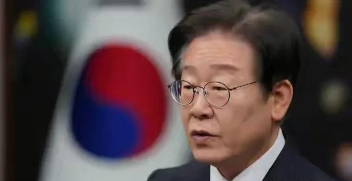 韩国大选进入冲刺阶段！李在明稳坐第一！韩国大选进入了最后的冲刺阶段，目前各方势