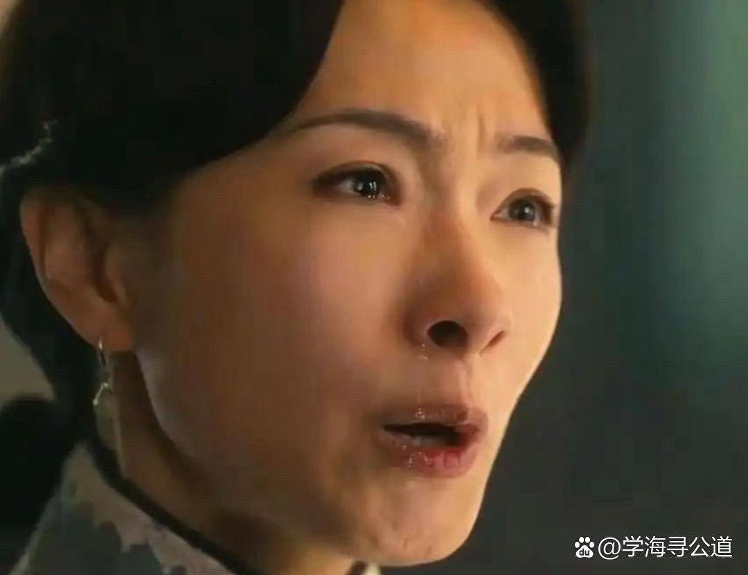 张艺谋的话终于说中了！一支玻尿酸打下去，丢的不是皱纹，是饭碗。你看《八千里路云和月》里的万茜，43岁