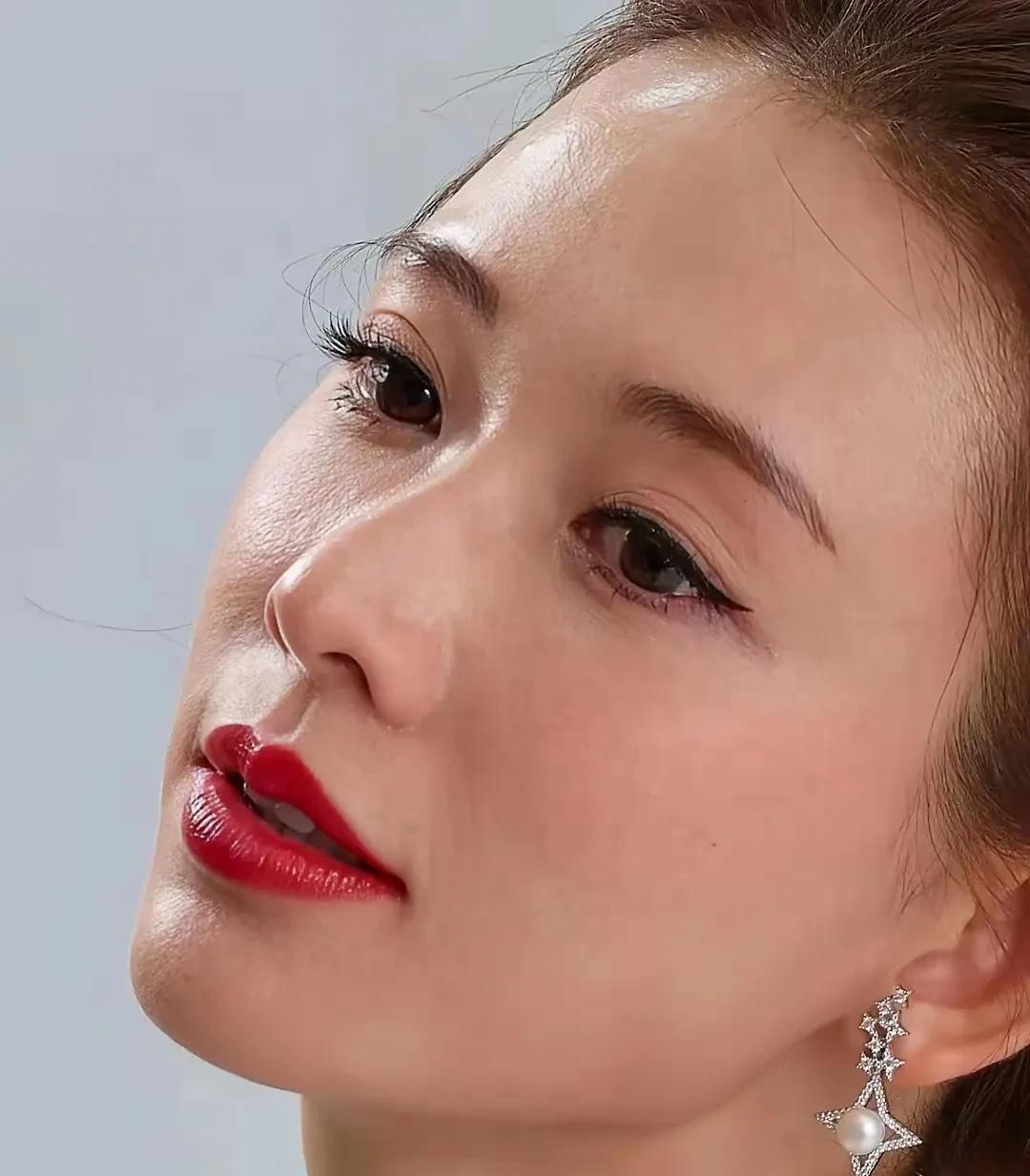 是不是想亲一口[爱心][害羞]