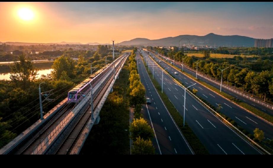 南京跨市地铁运营，究竟该如何冠名。近两天，有许多评论人对南京地铁，或以后准备开