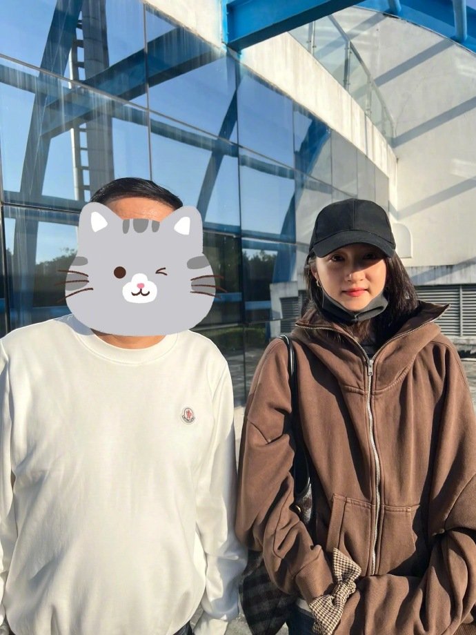 广电总局深圳艺人培训班路透！Angelababy白鹿关晓彤胡先煦素颜同...