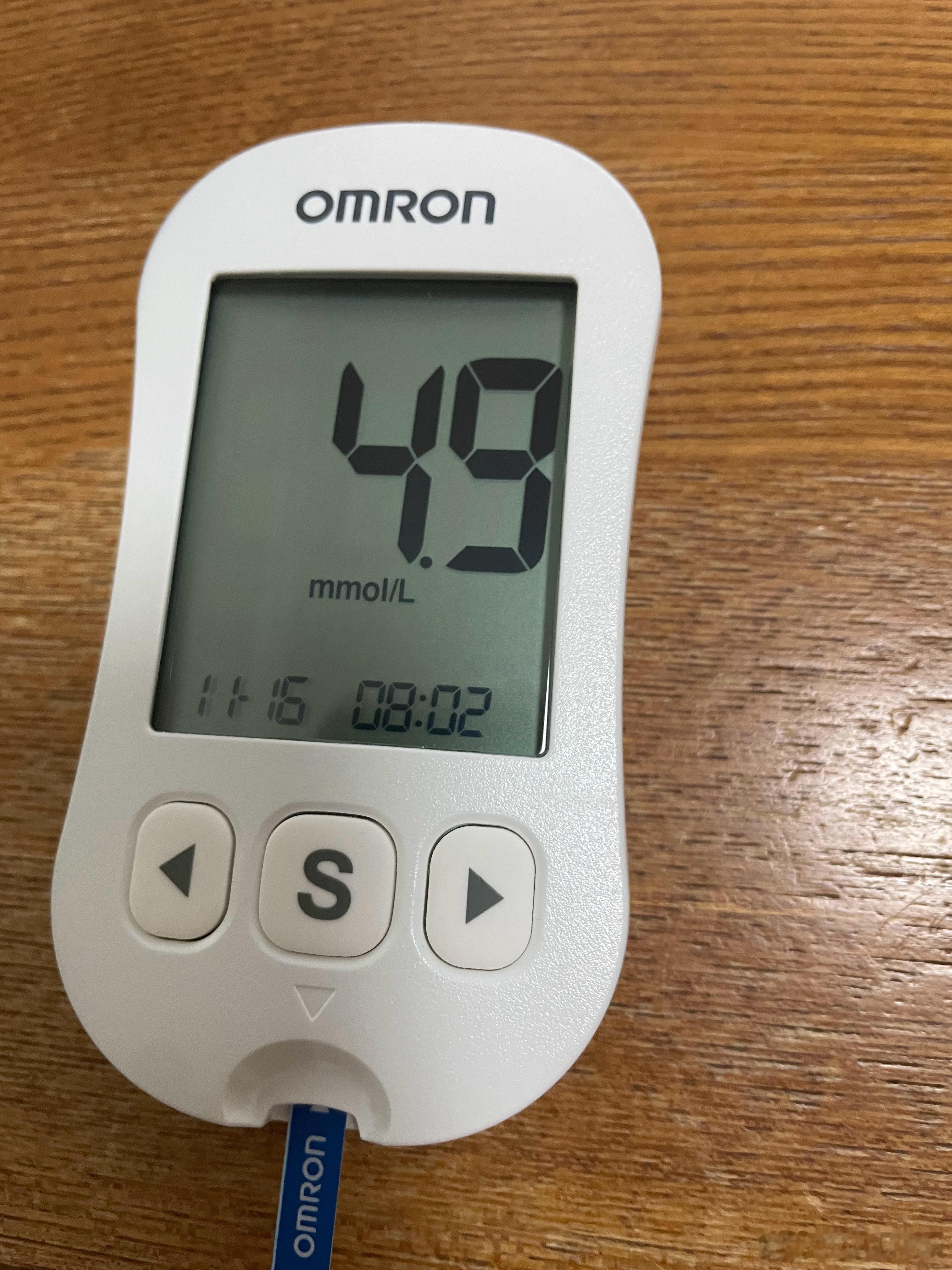 出鬼了餐二血糖4.9，我都快低血糖了空腹血糖7.0，几乎是糖尿病标准了药物因素