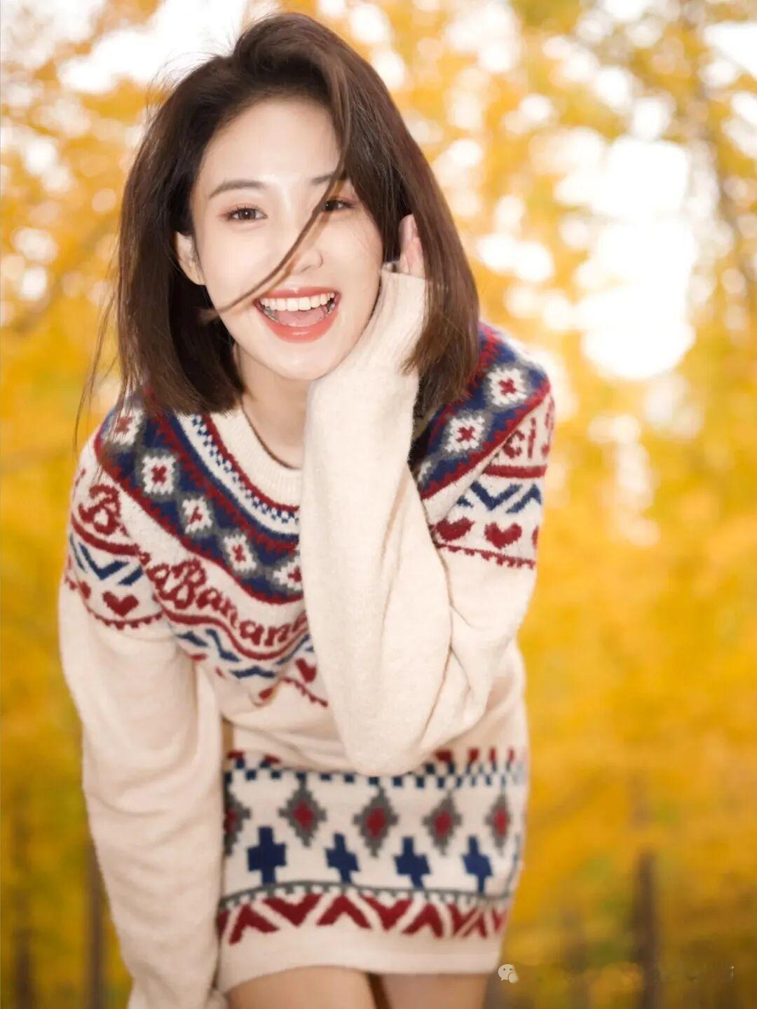 人生如逆旅，我亦是行人，但每一步都踏出星辰的轨迹。