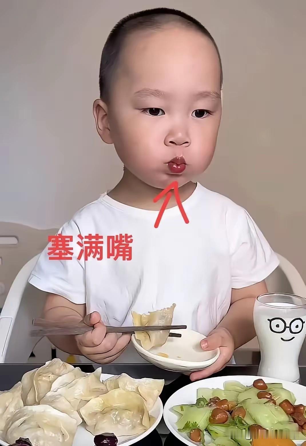 米乐妈妈终于晒了他的出生证明，证明米乐确实是2岁多，2023年出生的最小吃播。