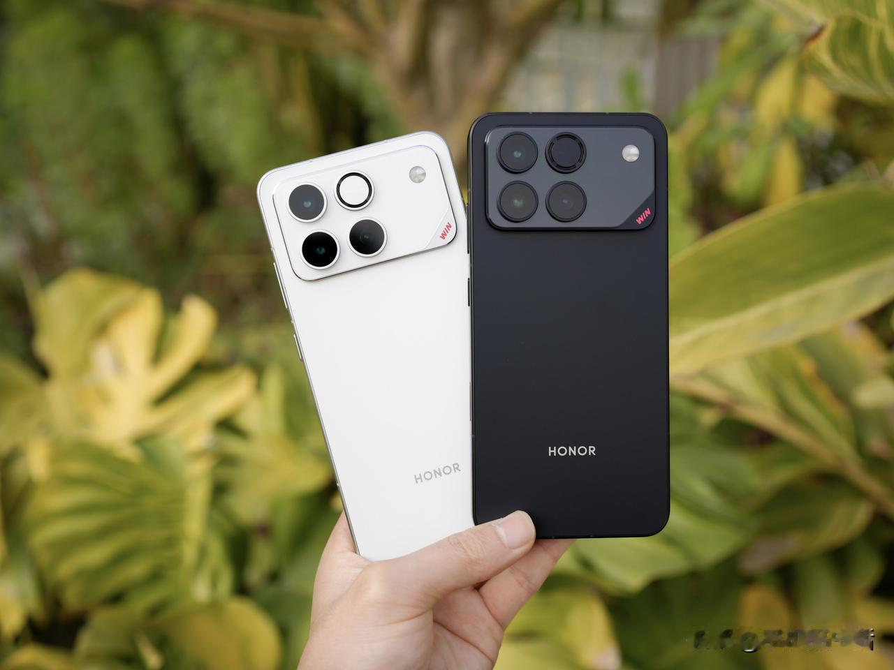 荣耀WIN系列正式发布，价格如下：荣耀WINRT12GB+256GB售价