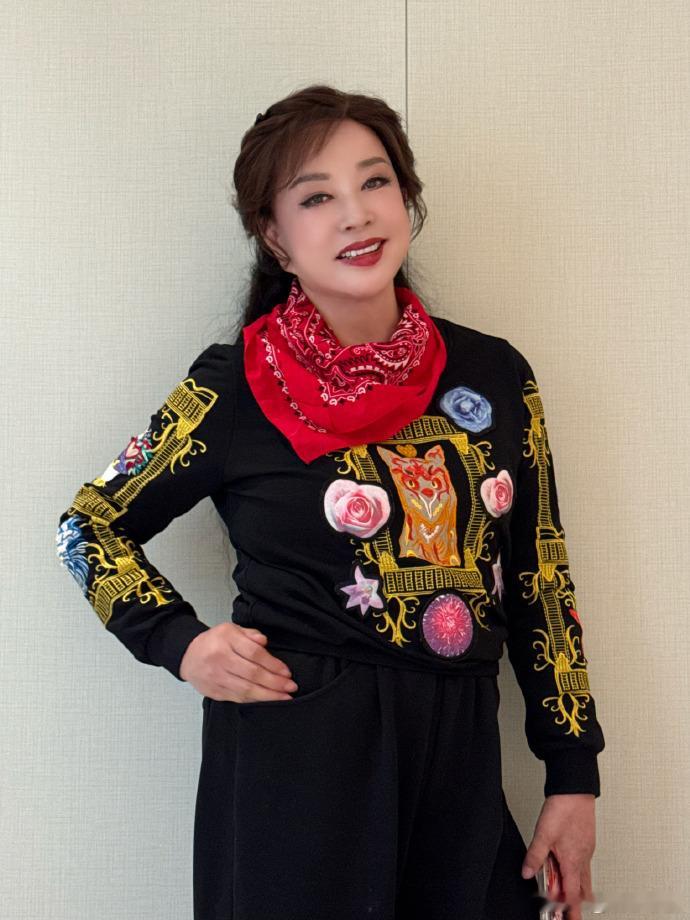 刘晓庆时代赶上我了吗不接受被随便称呼标签化，只做独一无二的刘晓庆，这份底气与