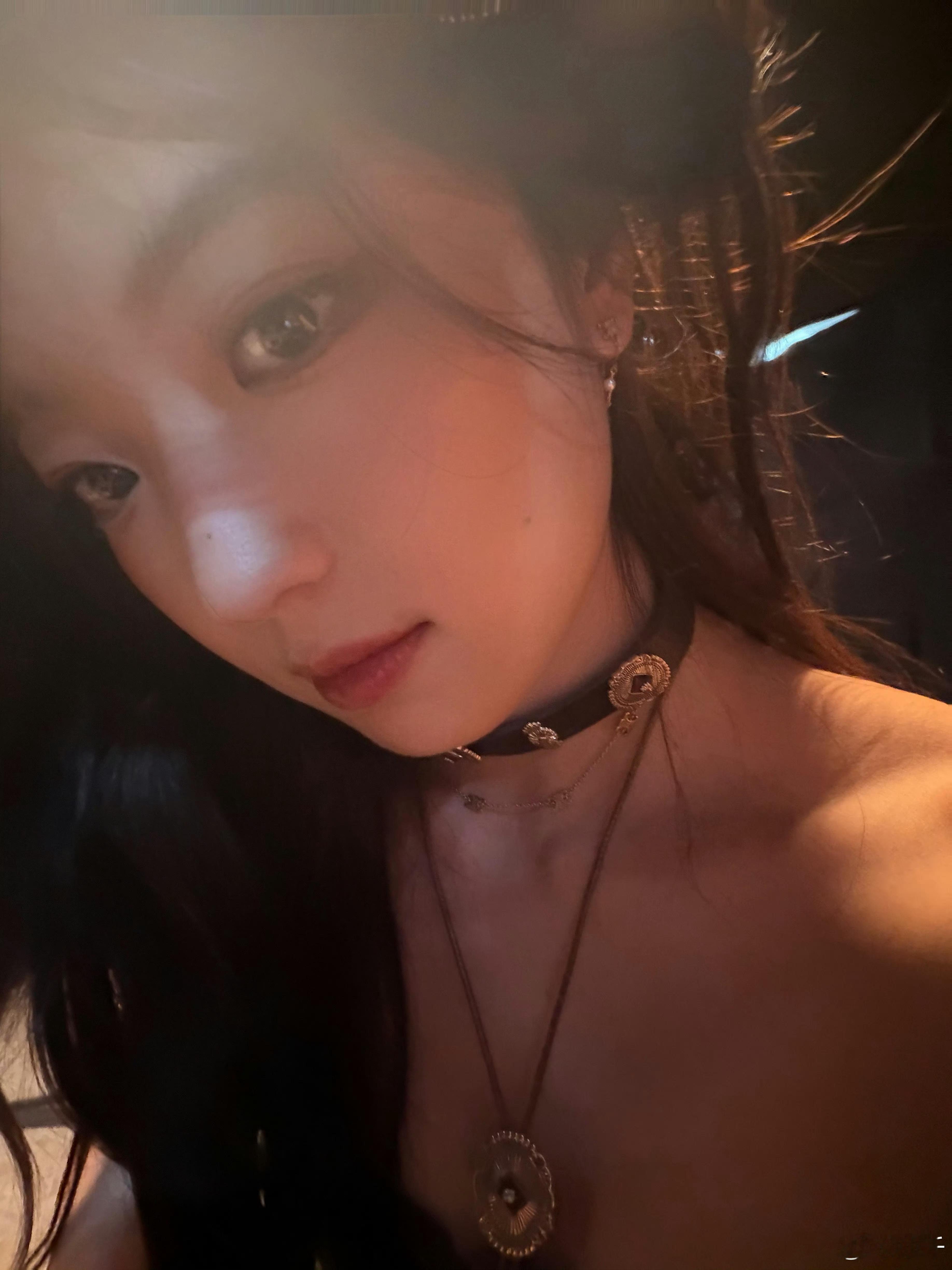 妈呀，孙千真的是顶美啊，这个我是真爱了小米太会请了，完全长在欧哥审美点上[哭哭]​