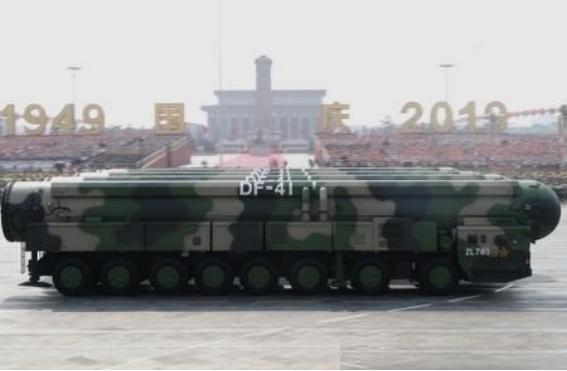 为什么说美国对中国威胁最大的是70艘核潜艇？依中国目前的军事实力，炸毁中国周边的