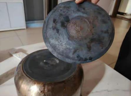 “自己犯错，自己买单！”湖南株洲，女子花439元，买了个一款苏泊尔压力锅。谁知，