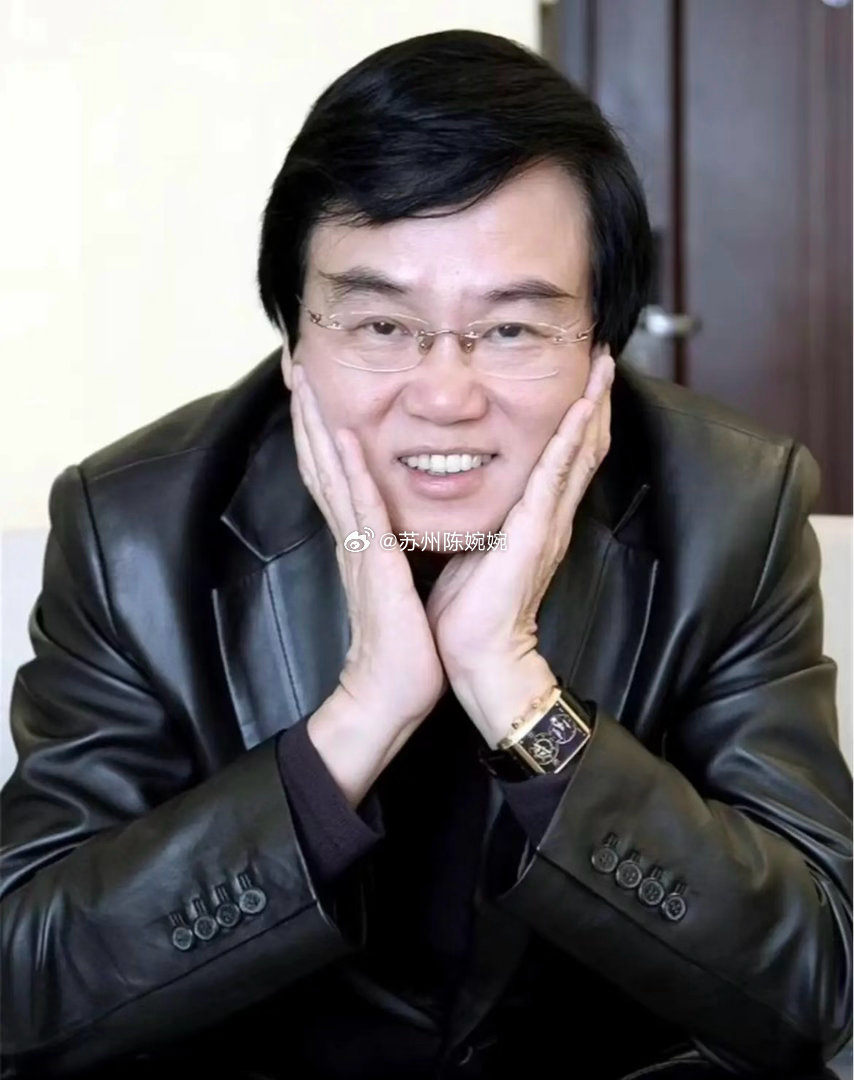 80岁的黄百鸣为什么要放弃保释的机会，其实原因很简单，倒不是要交20万港元，而是