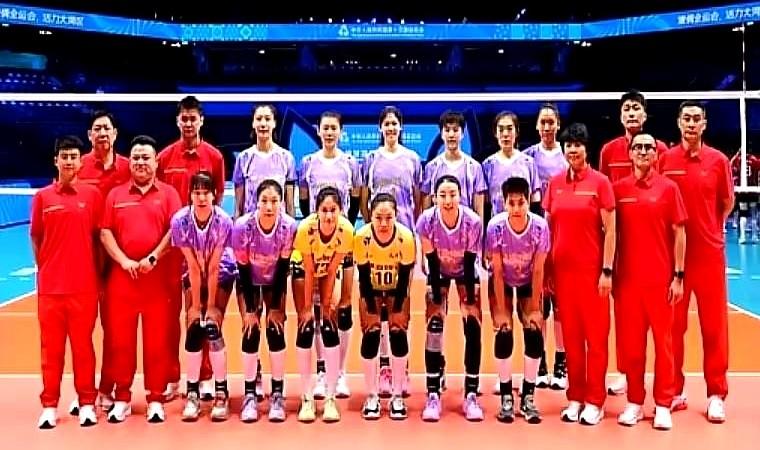 “肯定会有一个成长的过程”天津女排下赛季要面临主力暂时缺席？姚迪年龄到了可能