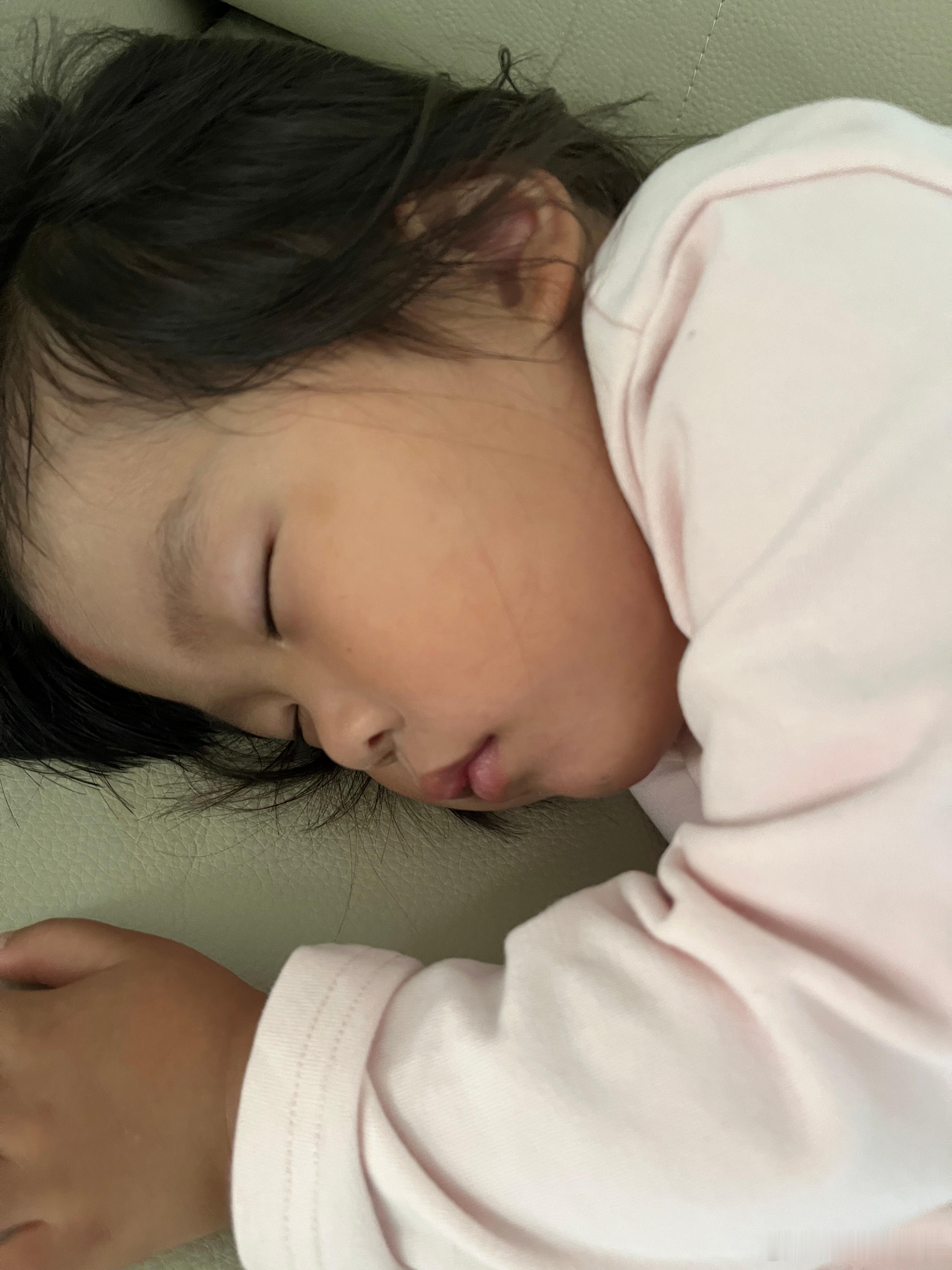 娃睡了，在熬猪油，怎么那么多，这个猪油要熬到什么时候骑手称攒112万被妈妈告诫财