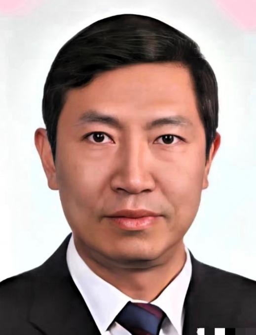 越看越气，肺都气炸了！原本以为只有一个巨贪刘卫东，这不，又出了一个厉害的角色顾军