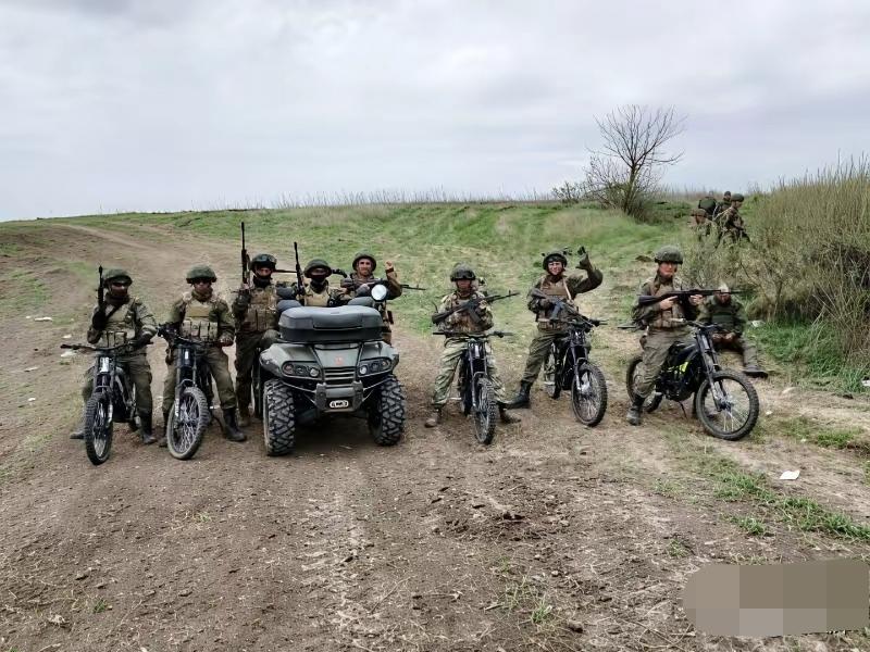 看看什么是真正的精锐部队，你还相信俄罗斯会赢吗？这就是号称俄