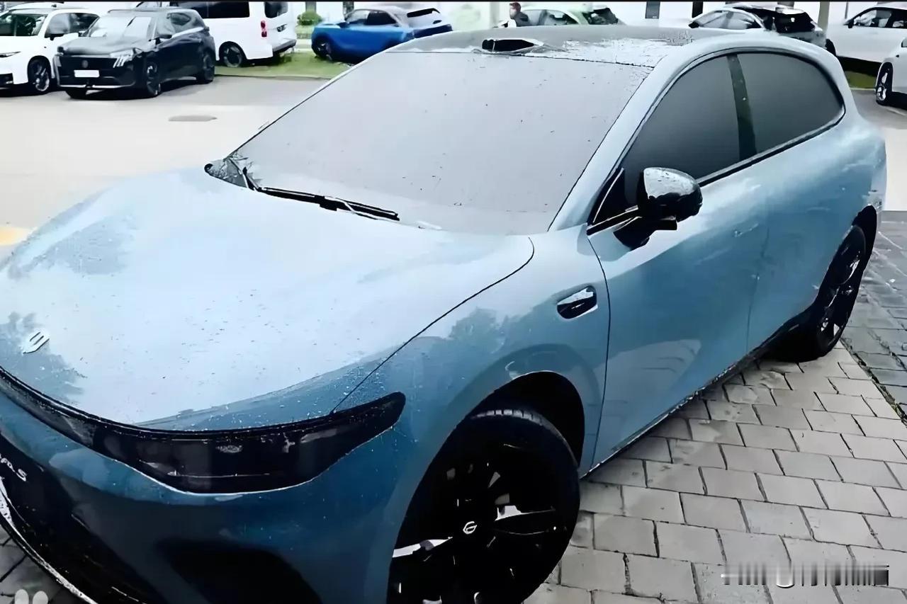 千万别不信，这就是现实！1月，零跑卖了25,176辆2月，零跑卖了25287