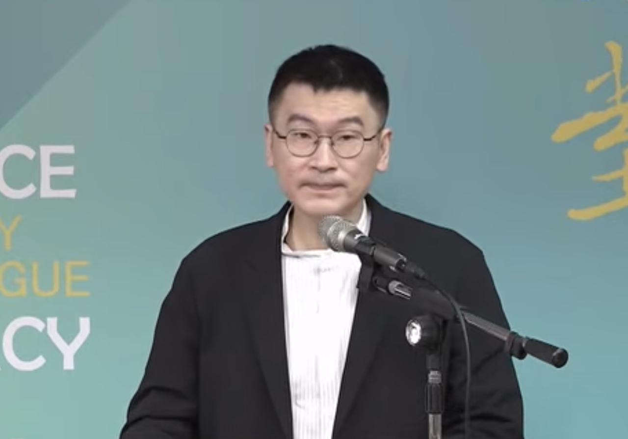 我听到了什么？梁文杰又在玩文字游戏，这种手法，大家要警惕今天刷到一个台当局陆