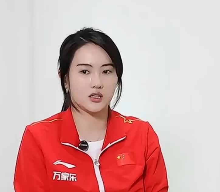 陈若琳谈全红婵:全红婵是一个天赋很高的运动员对自己要求很高训练也很刻