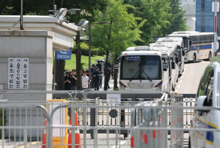 李在明速战速决，尹锡悦没想到，逮捕如此之快，金建希也难逃制裁7月9日，韩国首尔