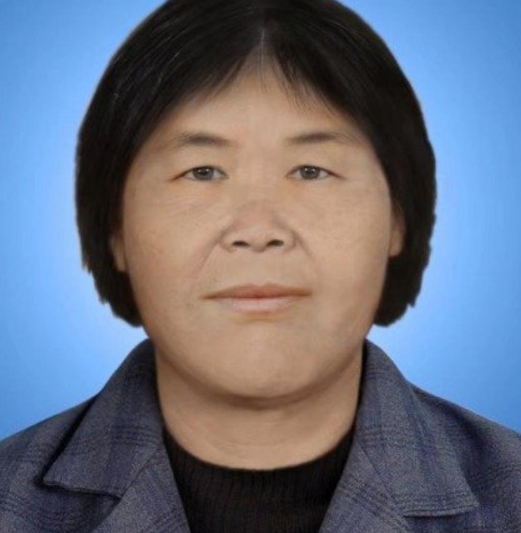 梅姨真实姓名首曝光潜逃二十余年，令无数家庭骨肉分离的人贩子“梅姨”一案迎来重