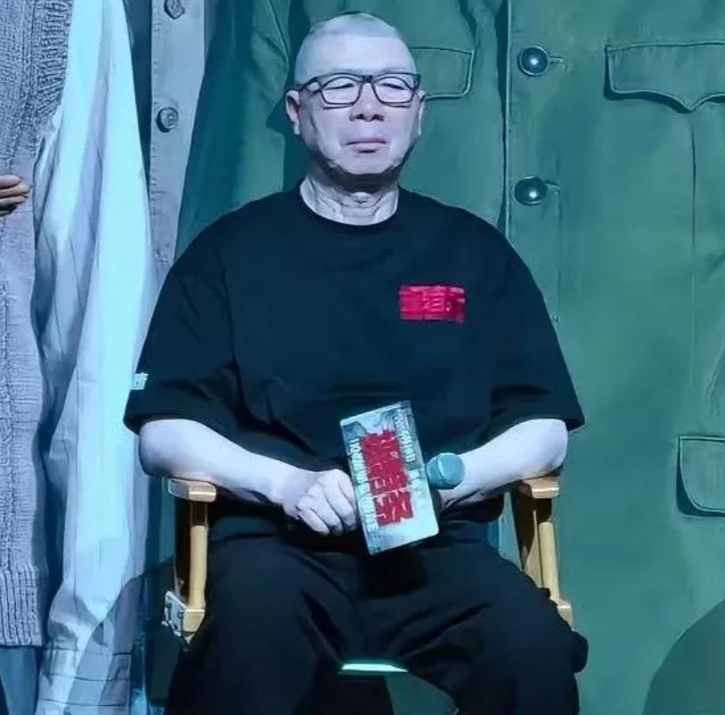 冯小刚估计后牙槽都要咬碎了他怎么都想不明白好片能赚大钱就算了，可凭什么烂到极