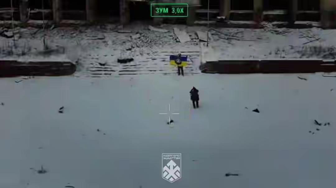 俄军进攻被击退，70名士兵阵亡，乌军在库皮扬斯克升起国旗。乌克兰国民警卫队第