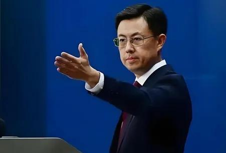 参加9·3大阅兵的外国嘉宾名单公布，发现邻国印度、不丹、阿富汗等没有在名单之内。