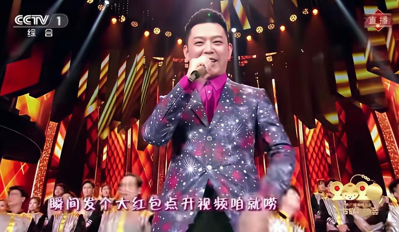 上个月何勇去世，大家怀念之余，都想到了何勇当年在舞台上说的一些狂言乱语。其中影响