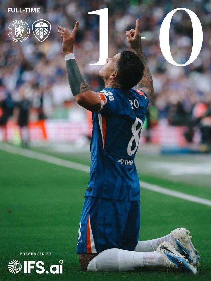 曼城切尔西会师足总杯决赛足总杯半决赛切尔西vs利兹联，比赛在温布利球场打响！上半