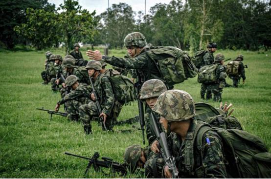 再夺战略要地后，泰国向中国交了底，特朗普已经出局，他要下黑手 12月25