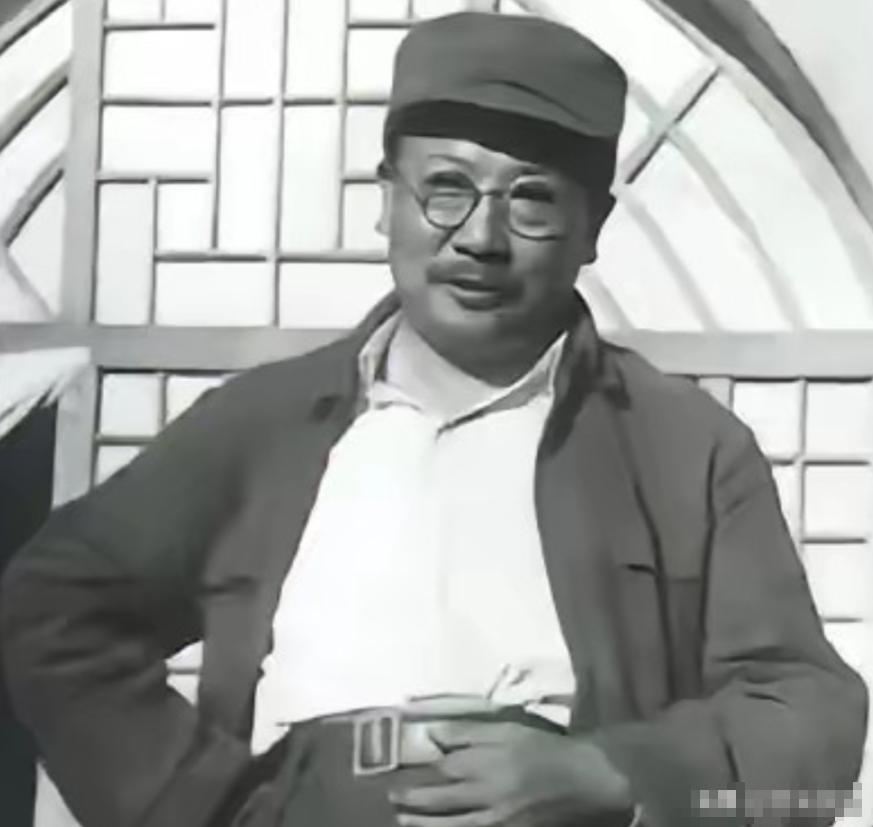 1943年，一个叛徒找到了李克农，说他已经知道错了，请求李克农给他一个机会，李克