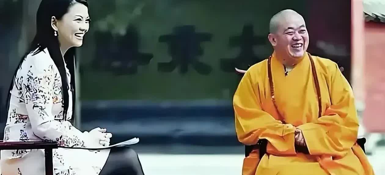 大师进去了，李湘却火了！很多年前，李湘曾访过少林寺方丈，然而不同时期也有很多人采