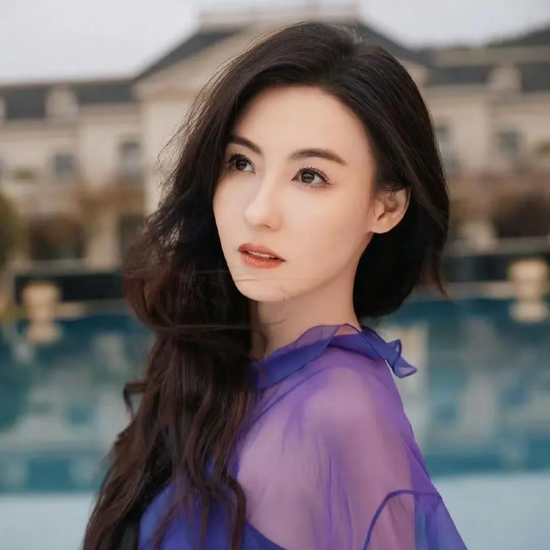 看来人还是得多读书几千万的赔偿款张柏芝哭也没用，谁让她自己不争气，数数只能数