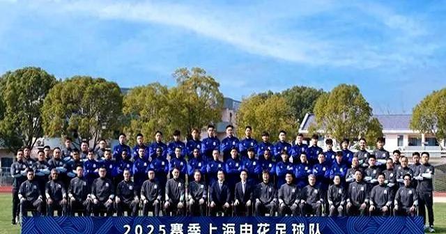 申花今年夏天会不会提前续约斯卢茨基，让这位俄罗斯名帅长期执教申花呢？因为根据斯卢