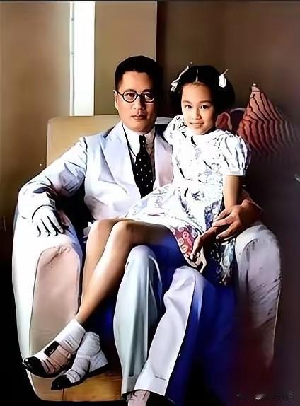 颠覆我认知的老照片今天我刷到这张老照片，直接把我干蒙了，你敢相信这是一百年前