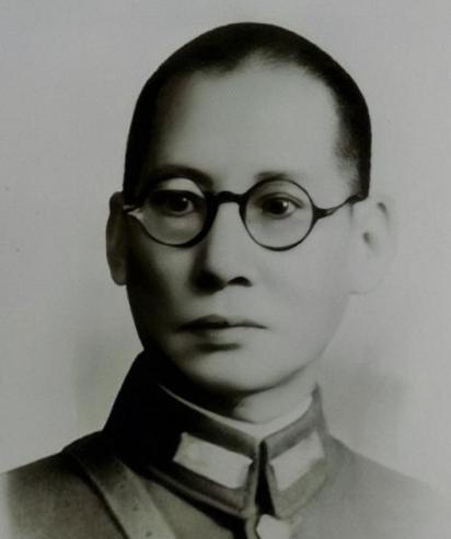 1931年3月，龙云手下的四个师长卢汉、朱旭、张凤春、张冲联合发起兵变。龙云闻讯