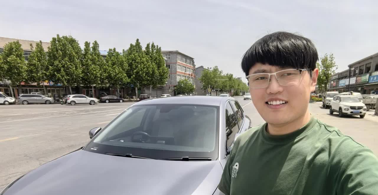 亏就亏吧，穷就穷吧~~不犹豫了，车子终于到了~~咬咬牙，我还是买了车,虽然是