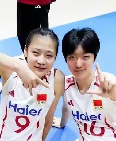 王奥芊和郭中楠作为中国女排的主力副攻，回到国内联赛中能否在地方队打上主力值得我们